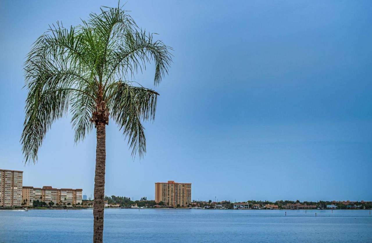 Palma Dont Worry Beach Happy On Isla Del Sol Sint-Petersburg Buitenkant foto